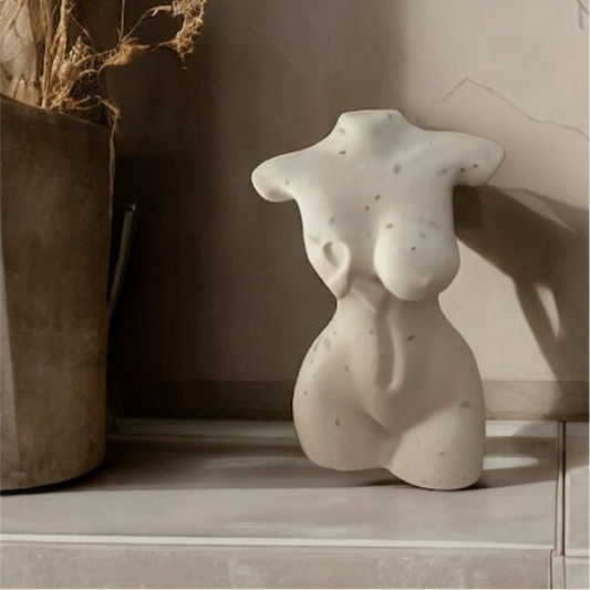 Buste “Octobre Rose” – décoration solidaire & poétique