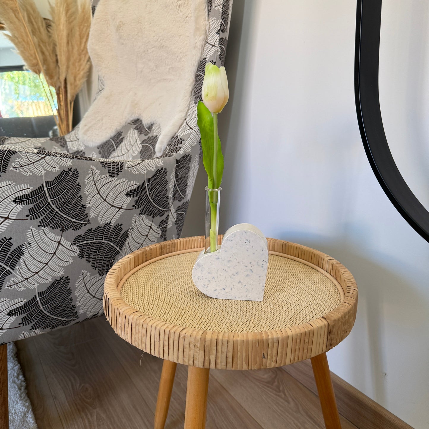 ❤️ Vase Cœur – Vase décoratif avec tube pour fleurs fraîches