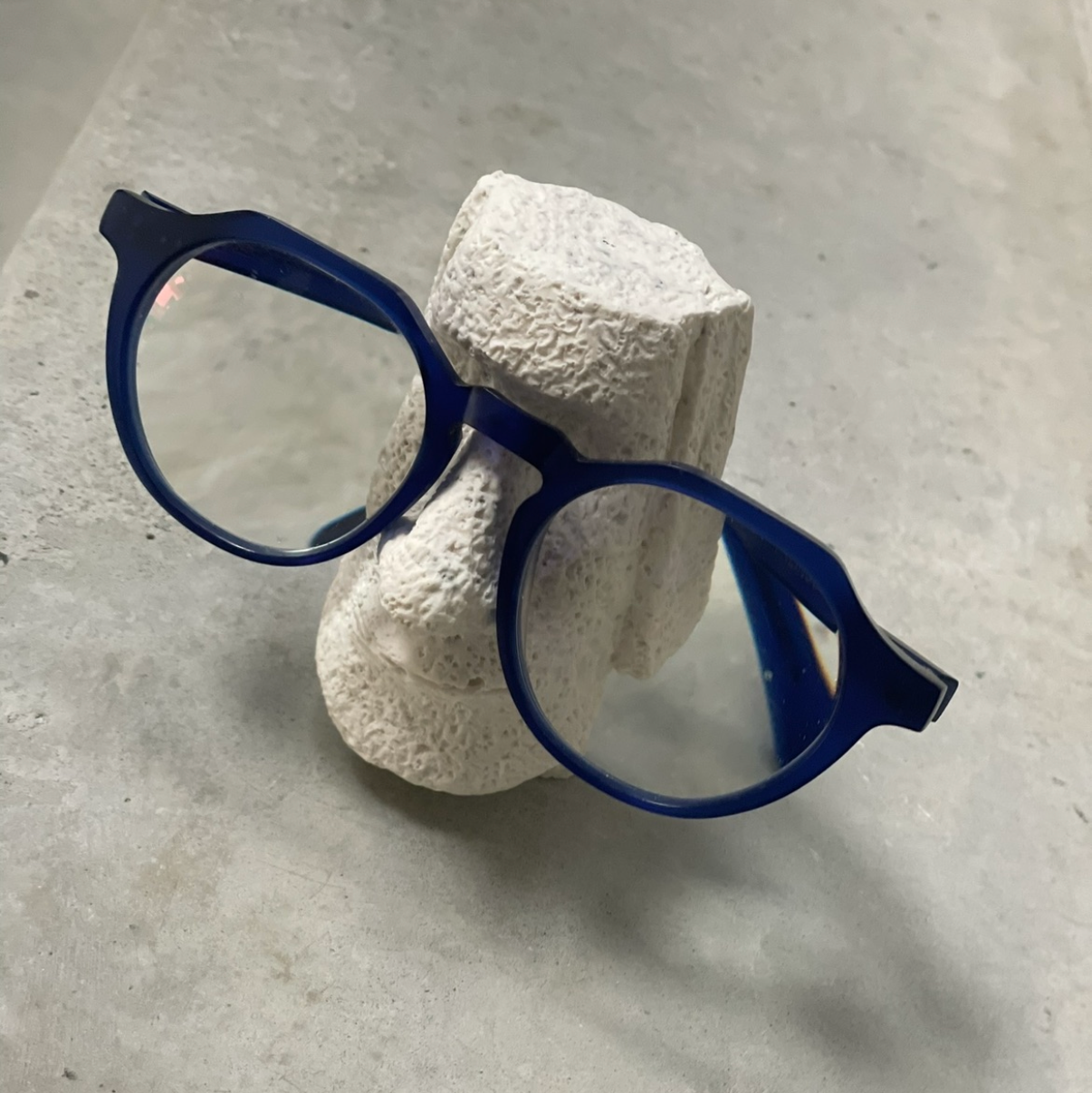 Support à lunettes Moaï