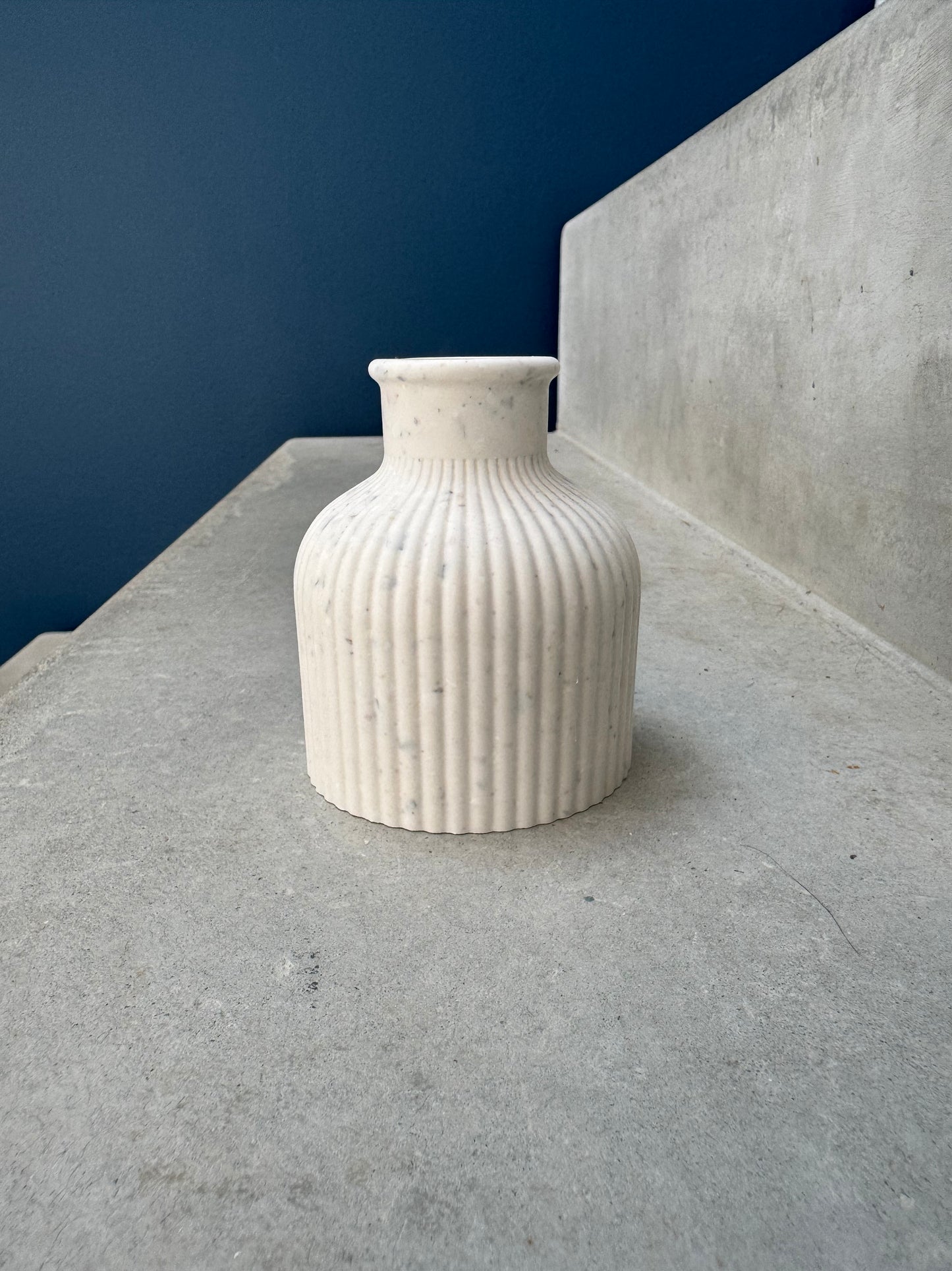 VASE STRIE