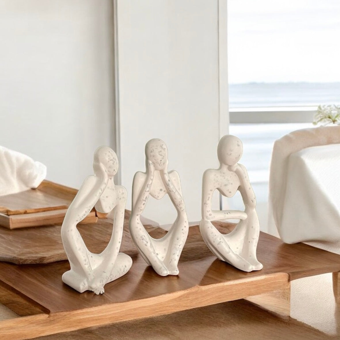 LES TROIS SAGES – Un Message Universel en Trois Statuettes