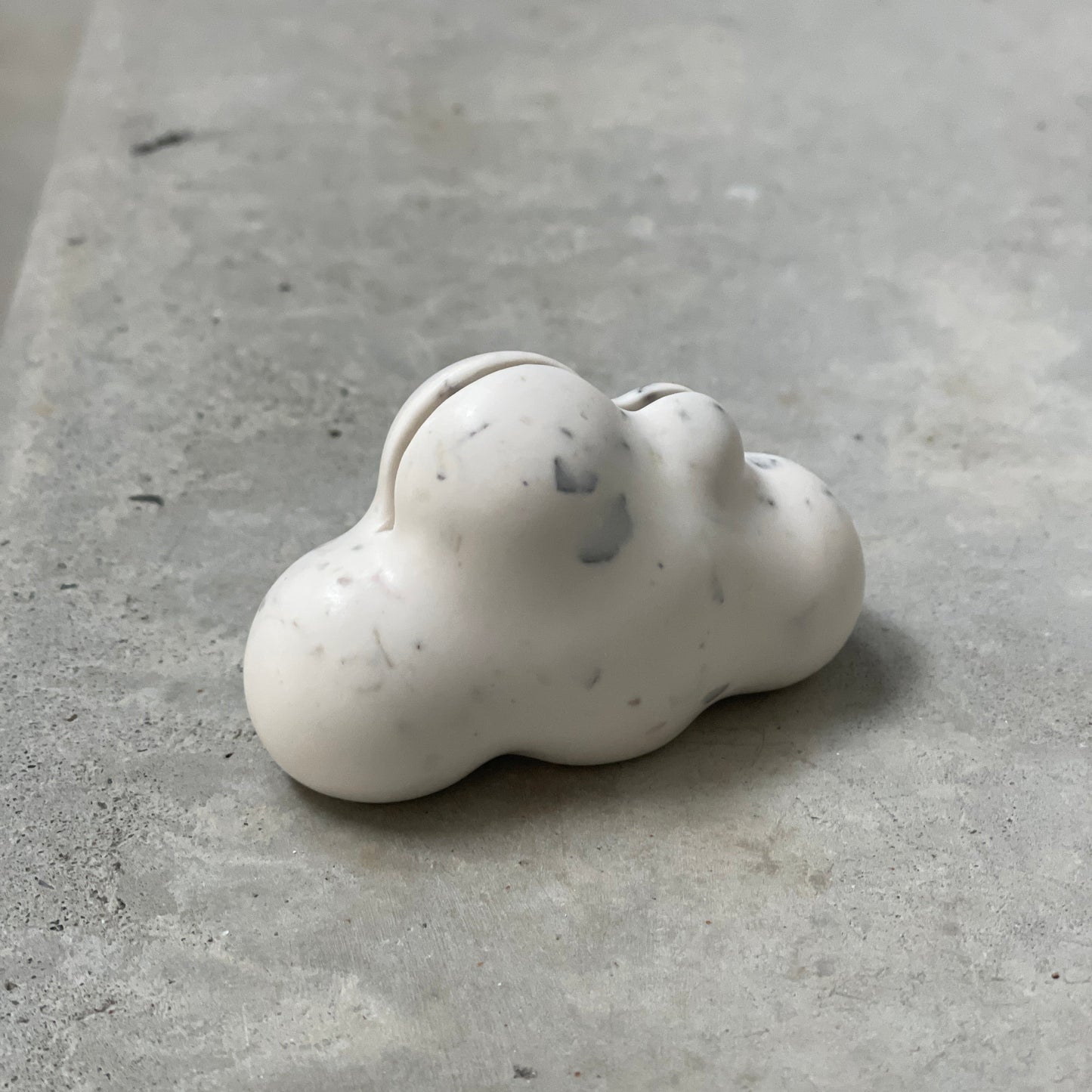 Support photo artisanal fleur nuage cœur