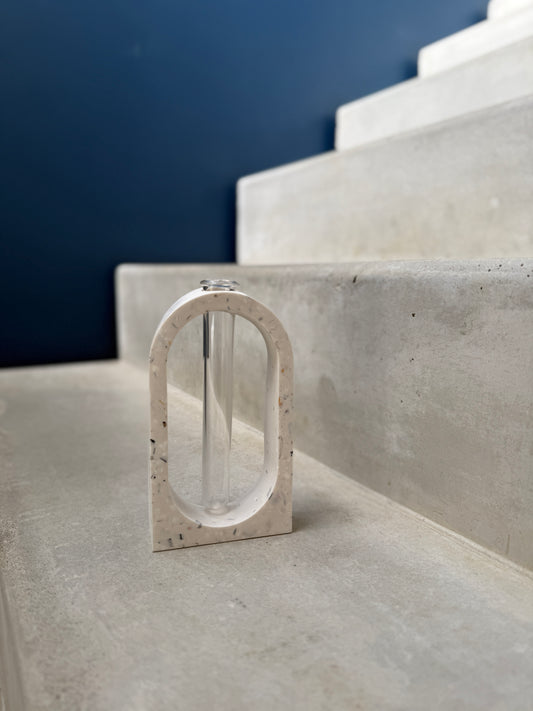 vase linéa – design minimaliste pour fleurs fraîches ou séchées artisanal
