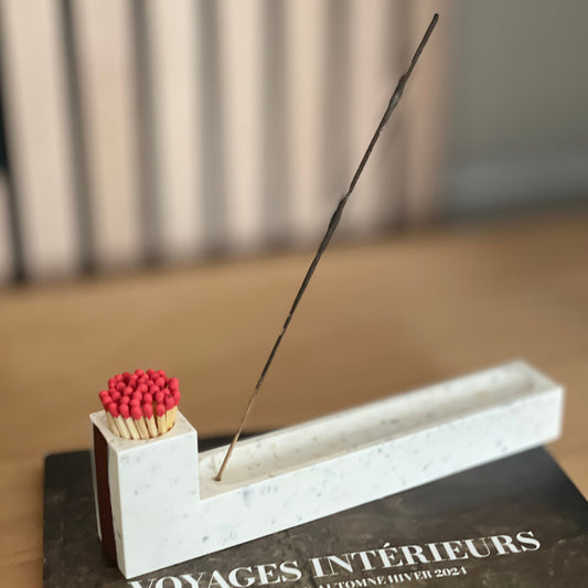 BRULE ENCENS AVEC RESERVE ALLUMETTES