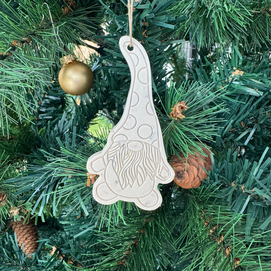 Suspensions Gnomes de Noël – déco sapin en terrazzo coquiller