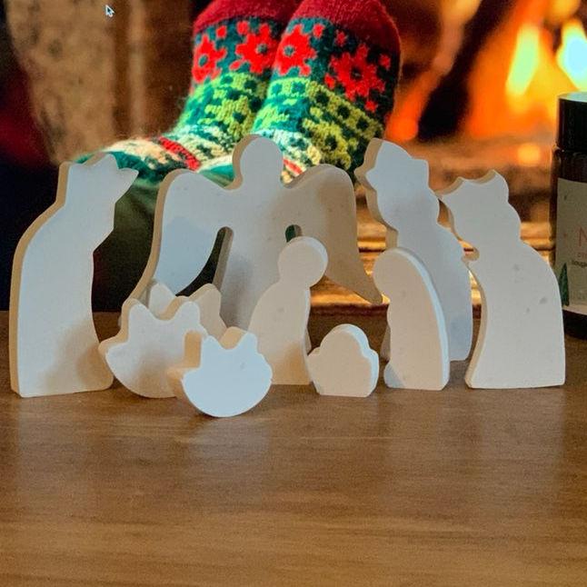 Crèche décorative artisanale