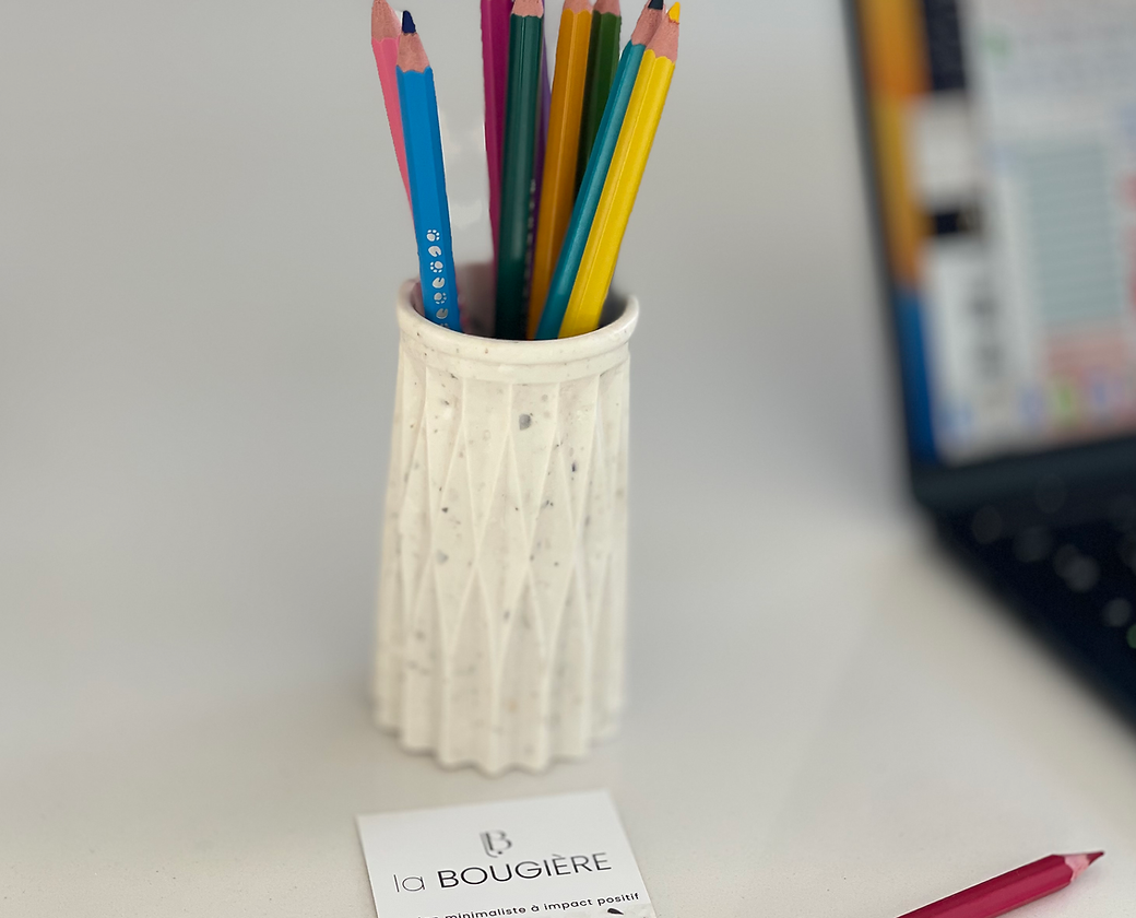pot à crayons fait main design géométrique