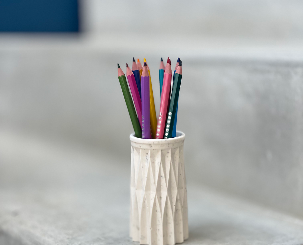 Pot à crayons géométrique artisanal